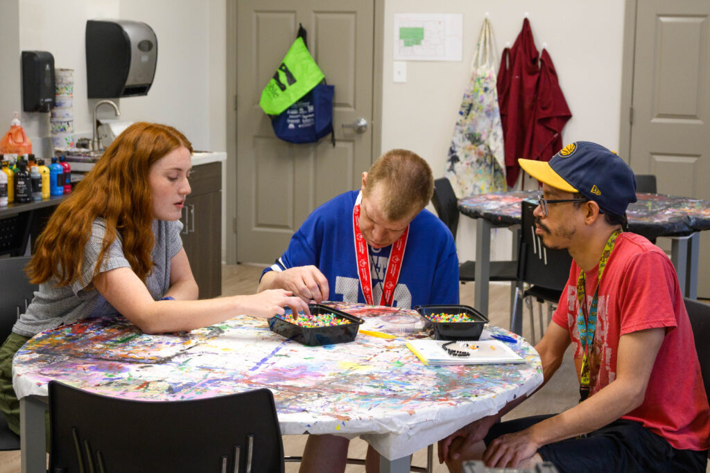 UIndy partners with Noble for Art Therapy